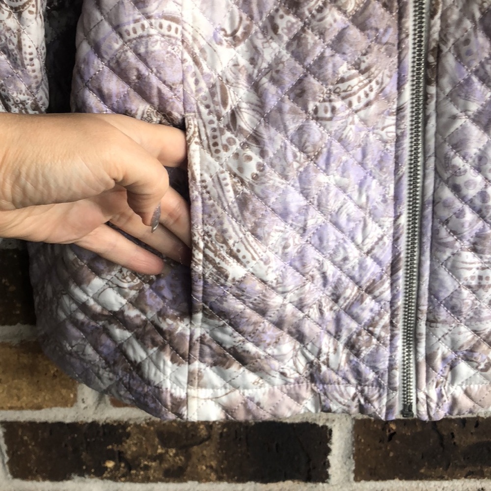 Chico's size 3 Lavender and Tan Quilted Jacket - Picture 4 of 7